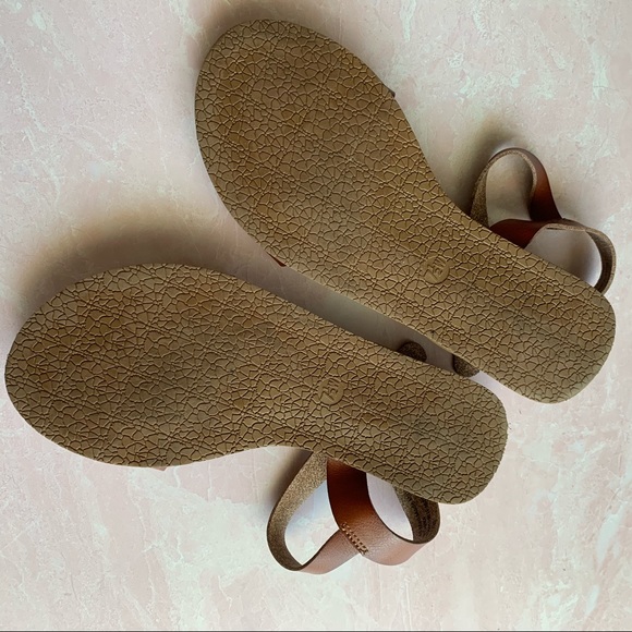 Universal Thread Sandals - Picture 7 of 7